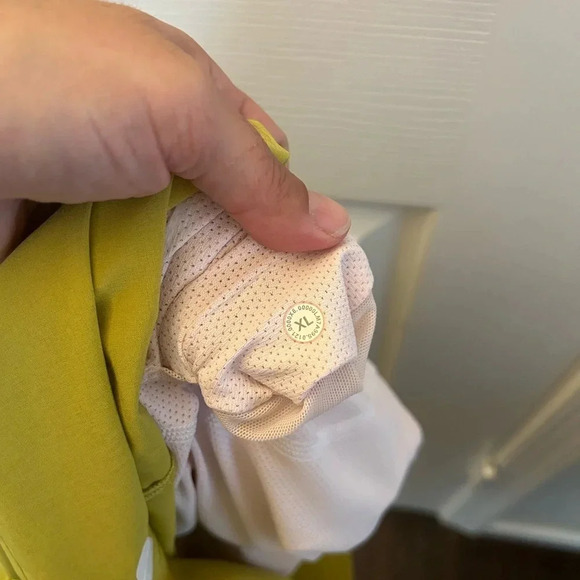 Lululemon Surge Lined Short 6"
Soleil - Picture 5 of 5